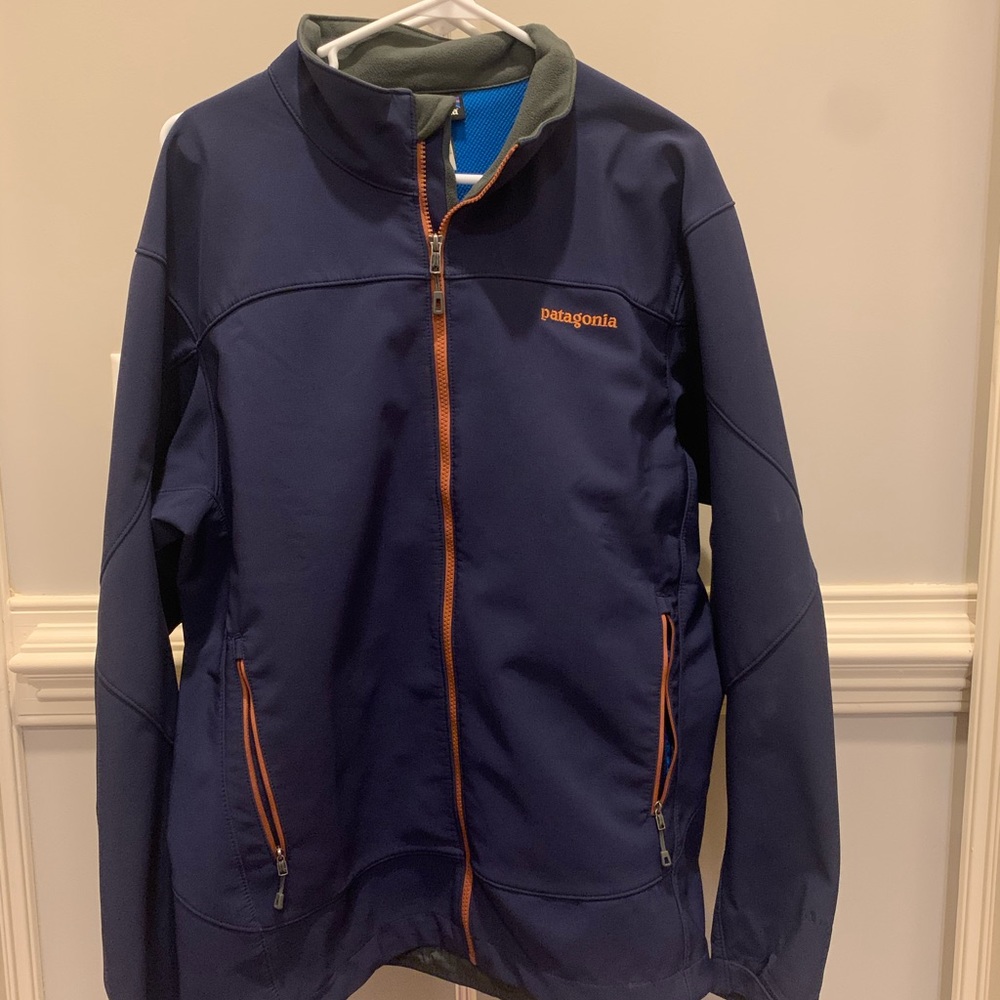 Patagonia men’s zip up XL